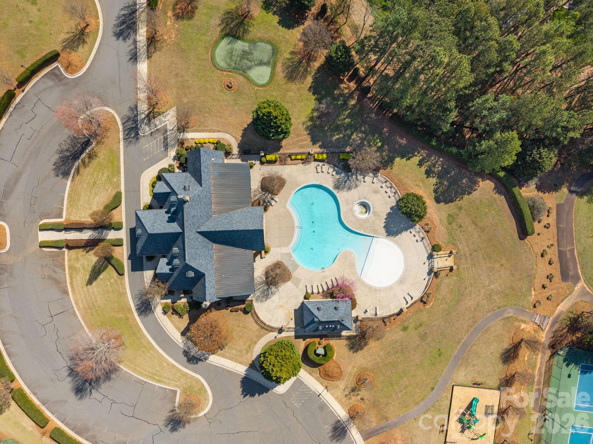 2001 Beauhaven Lane Belmont NC 28012