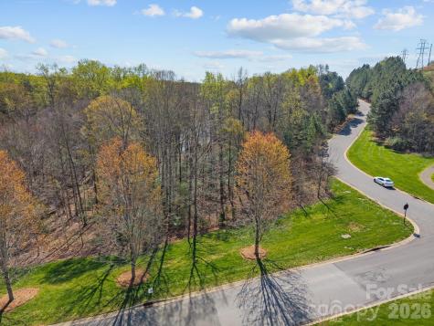 2001 Beauhaven Lane Belmont NC 28012