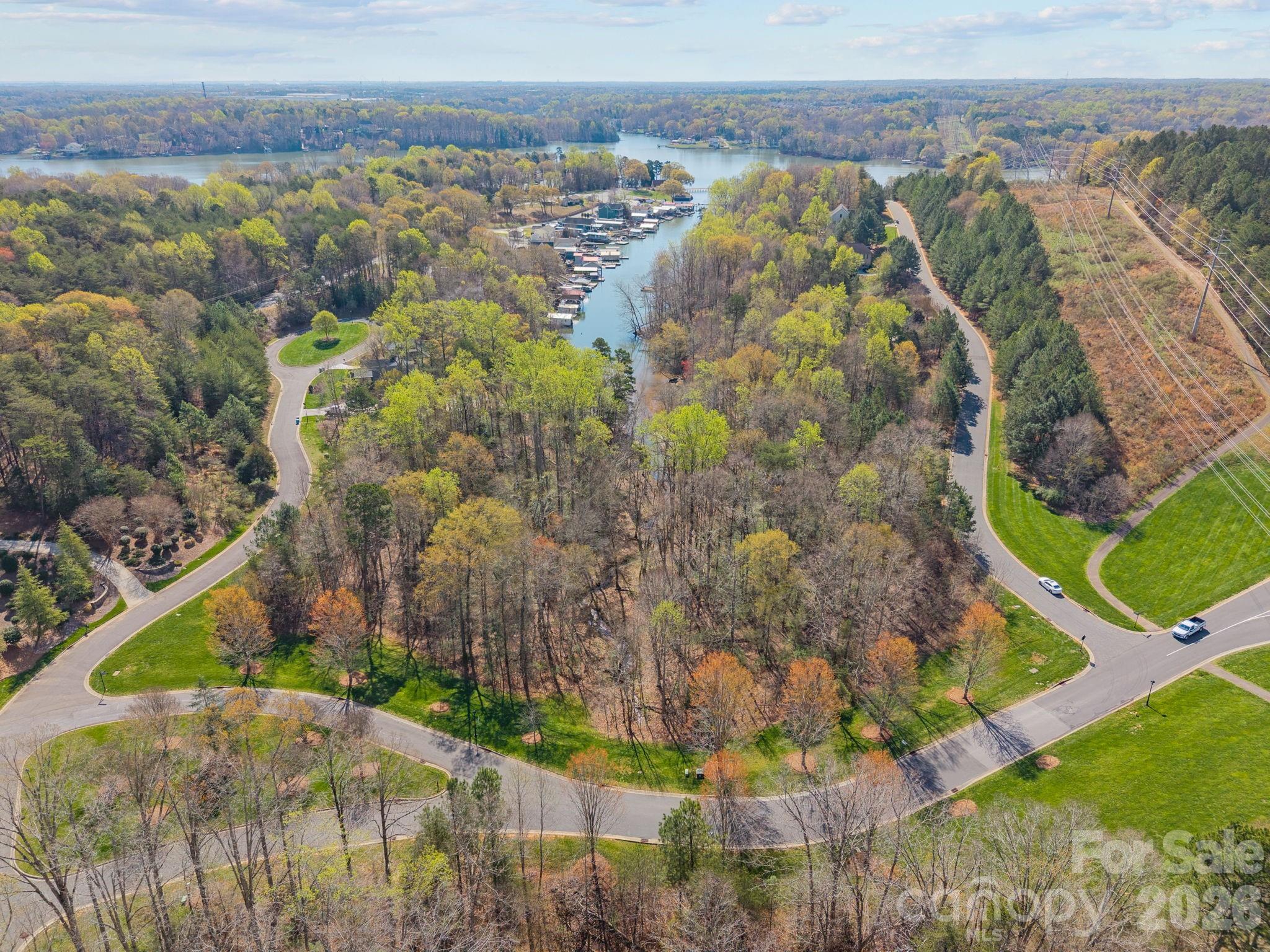 2001 Beauhaven Lane Belmont NC 28012