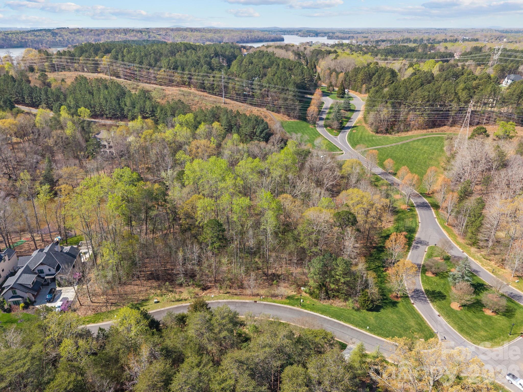 2001 Beauhaven Lane Belmont NC 28012