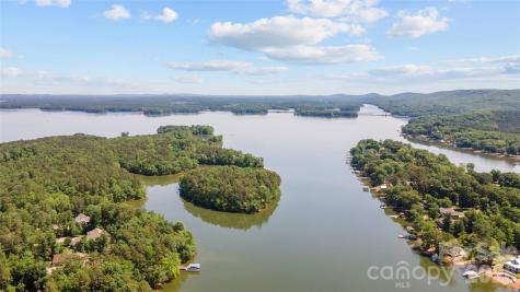 1026 Emerald Bay Drive Salisbury NC 28146