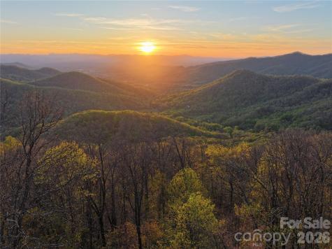 48 Benfield Road Weaverville NC 28787