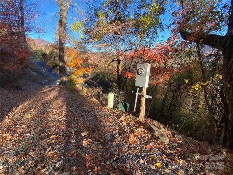 40 Cougar Lane Maggie Valley NC 28751