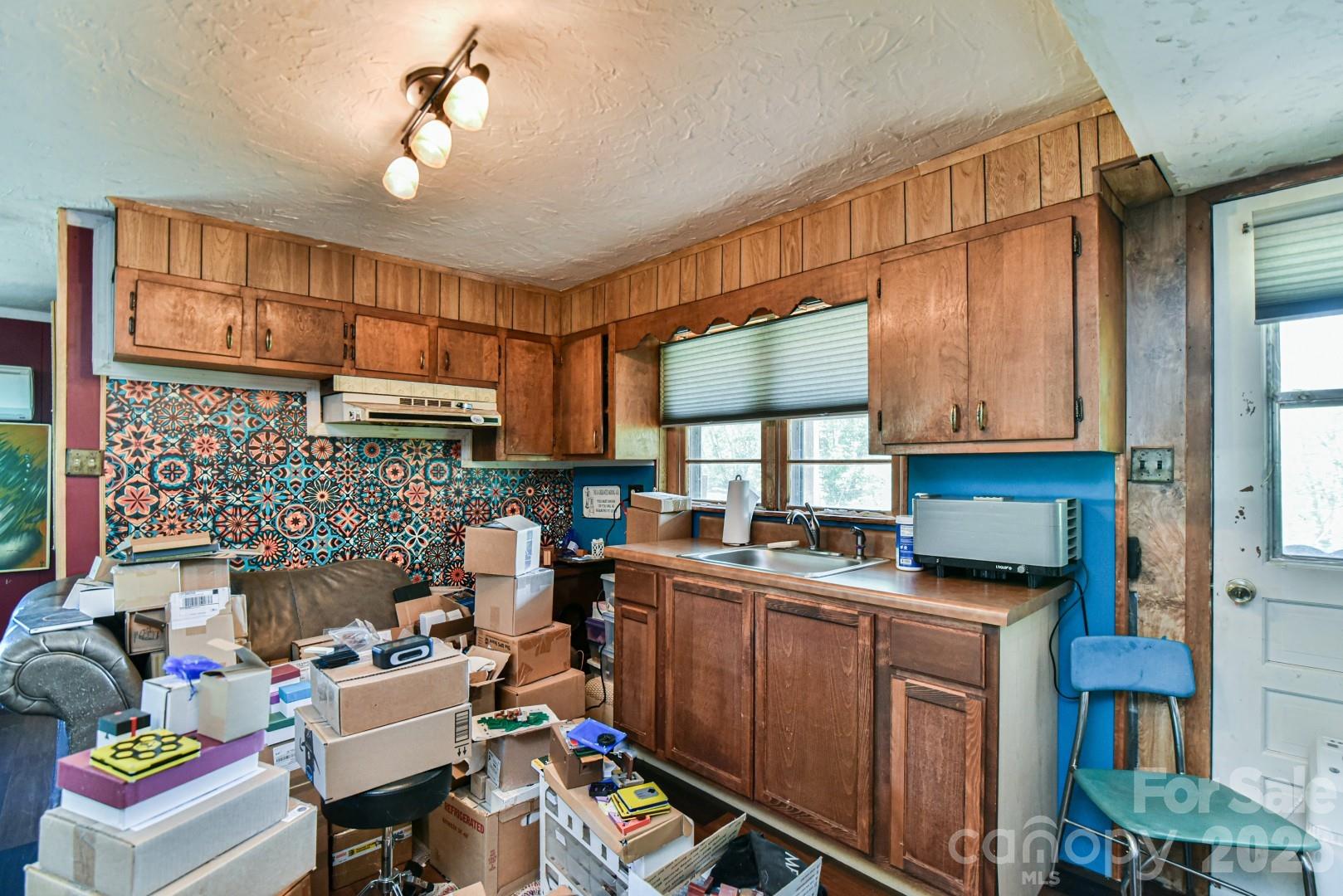 16 Rocking Chair Lane Leicester NC 28748