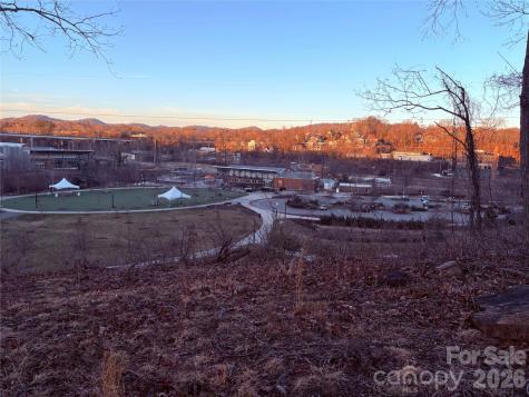 53 Logan Circle Asheville NC 28806