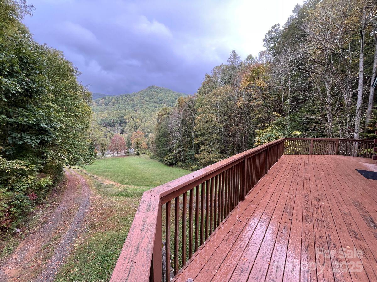 8020 Meadow Fork Road Hot Springs NC 28743