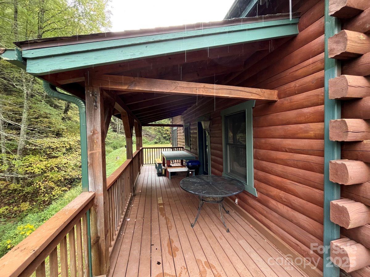 8020 Meadow Fork Road Hot Springs NC 28743