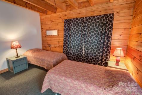 8020 Meadow Fork Road Hot Springs NC 28743