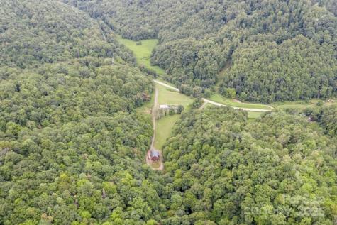 8020 Meadow Fork Road Hot Springs NC 28743