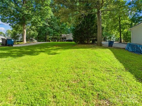 401 Brookfield Drive Statesville NC 28625