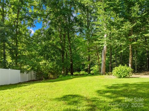 401 Brookfield Drive Statesville NC 28625