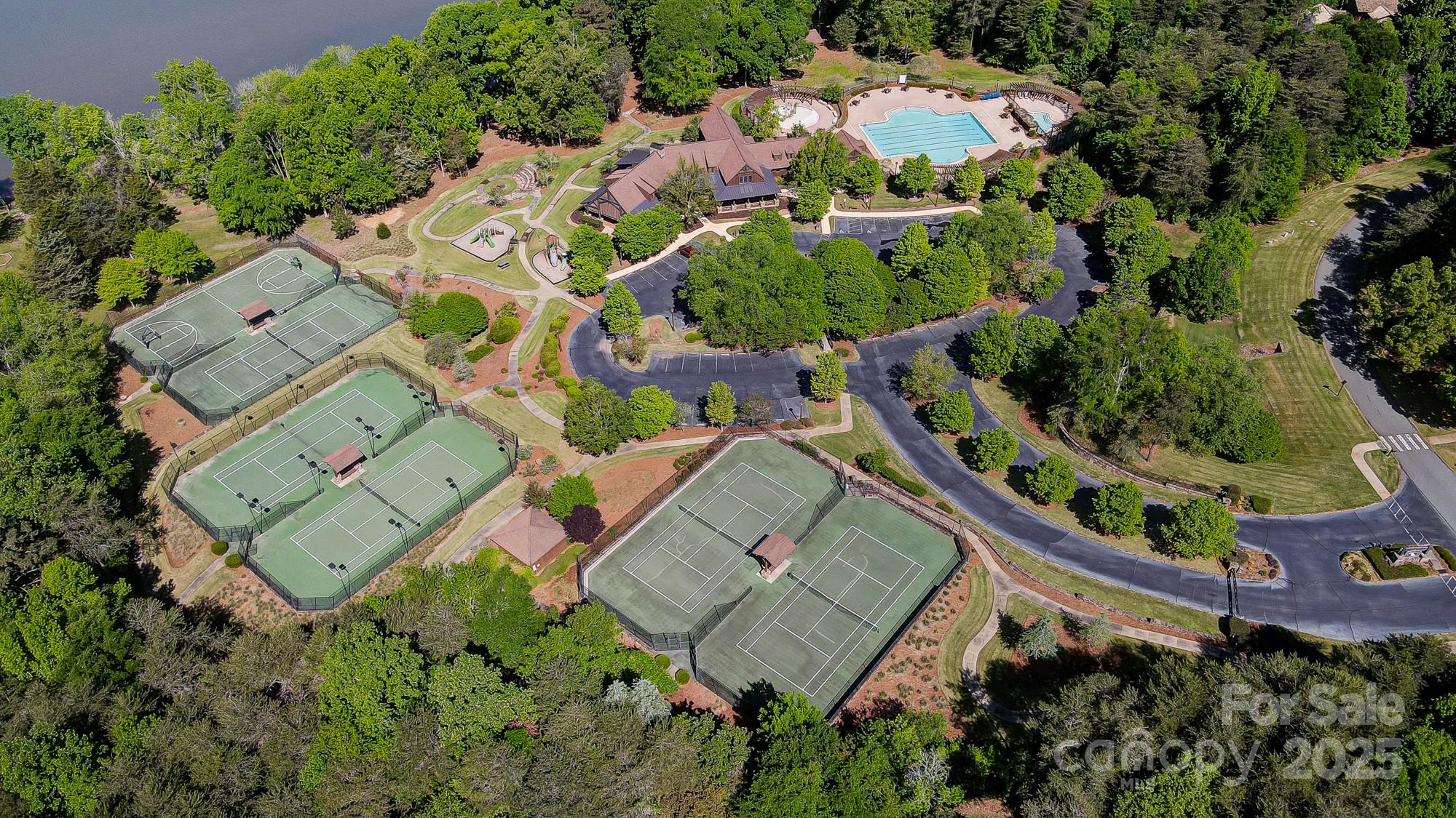 10629 Island Point Road Charlotte NC 28278