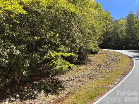 1054 Hawk Mountain Road Lake Toxaway NC 28747