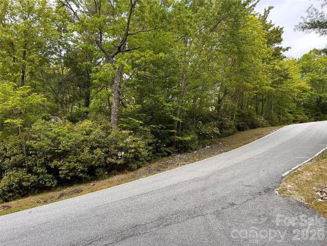 1054 Hawk Mountain Road Lake Toxaway NC 28747