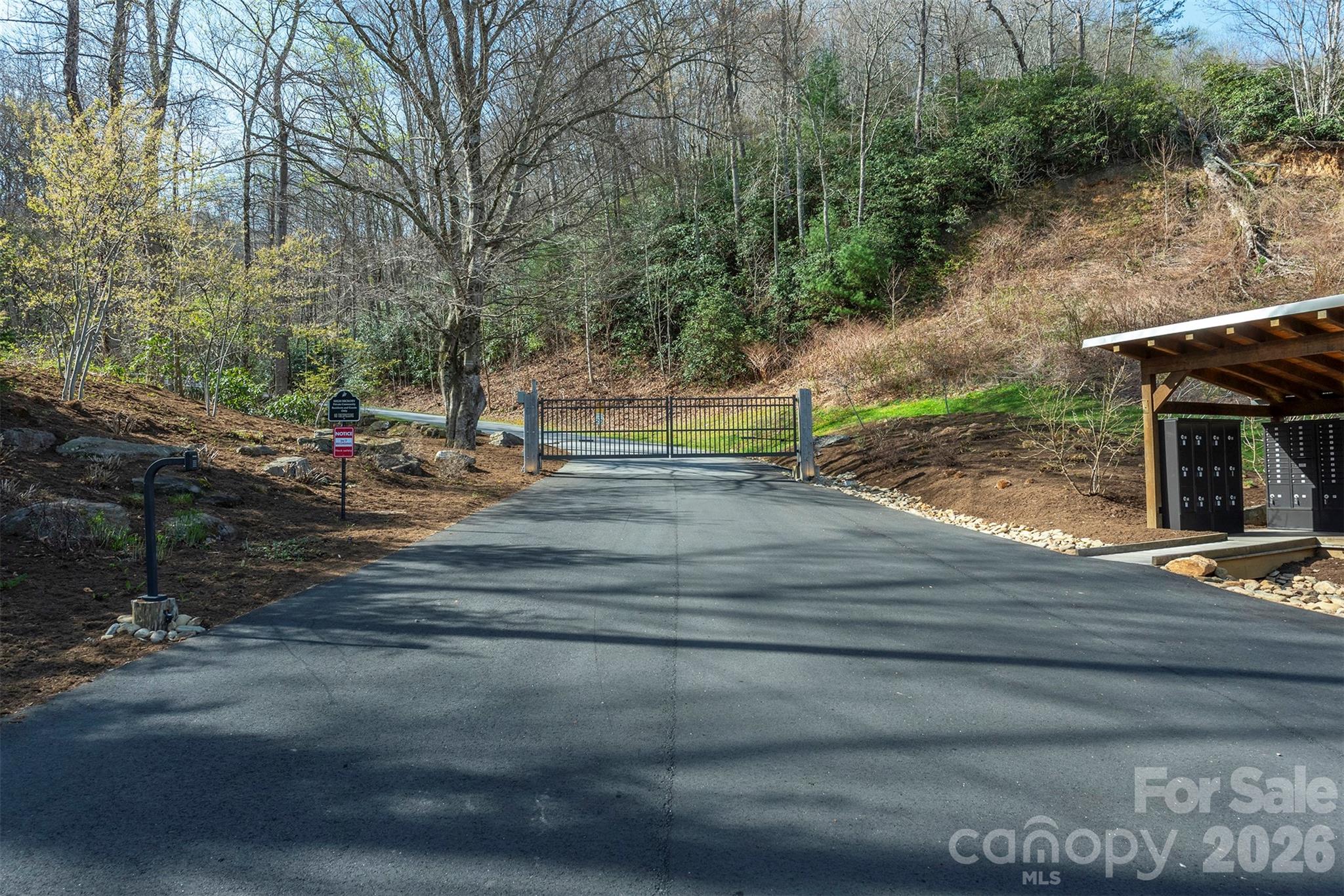 1279 Arborcrest Way Swannanoa NC 28778