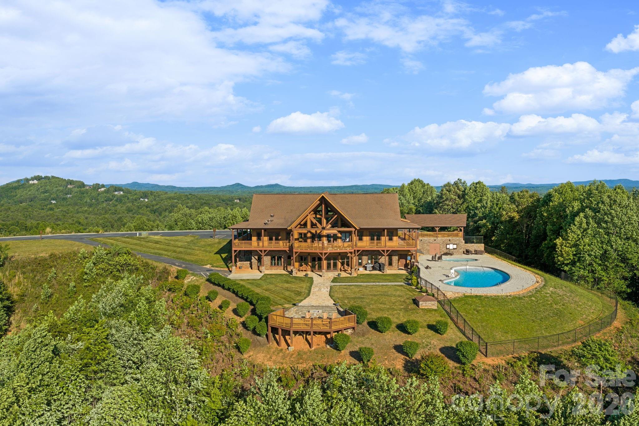 2070 Thoroughbred Way Lenoir NC 28645