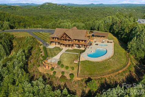 2070 Thoroughbred Way Lenoir NC 28645