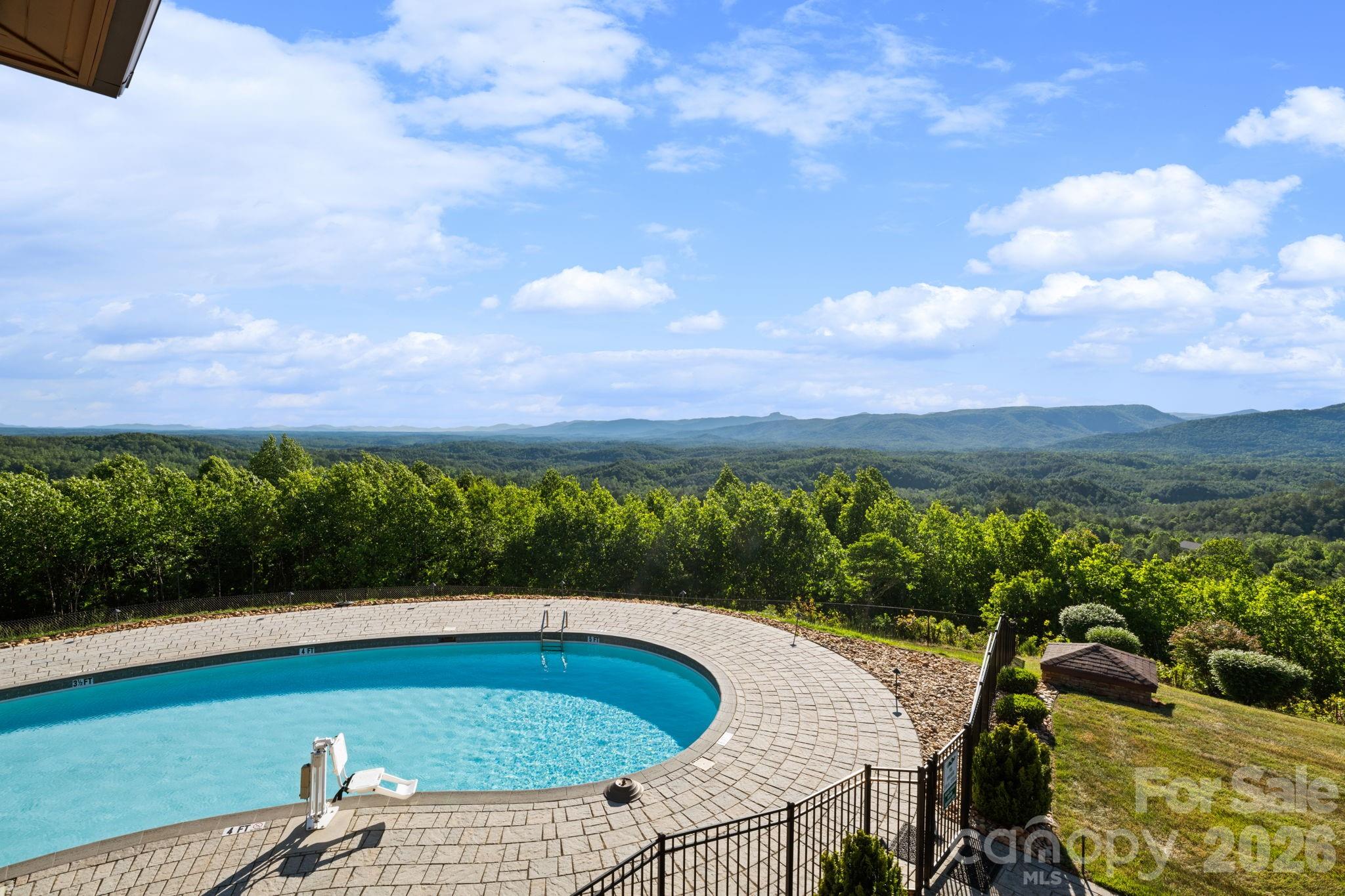 2070 Thoroughbred Way Lenoir NC 28645