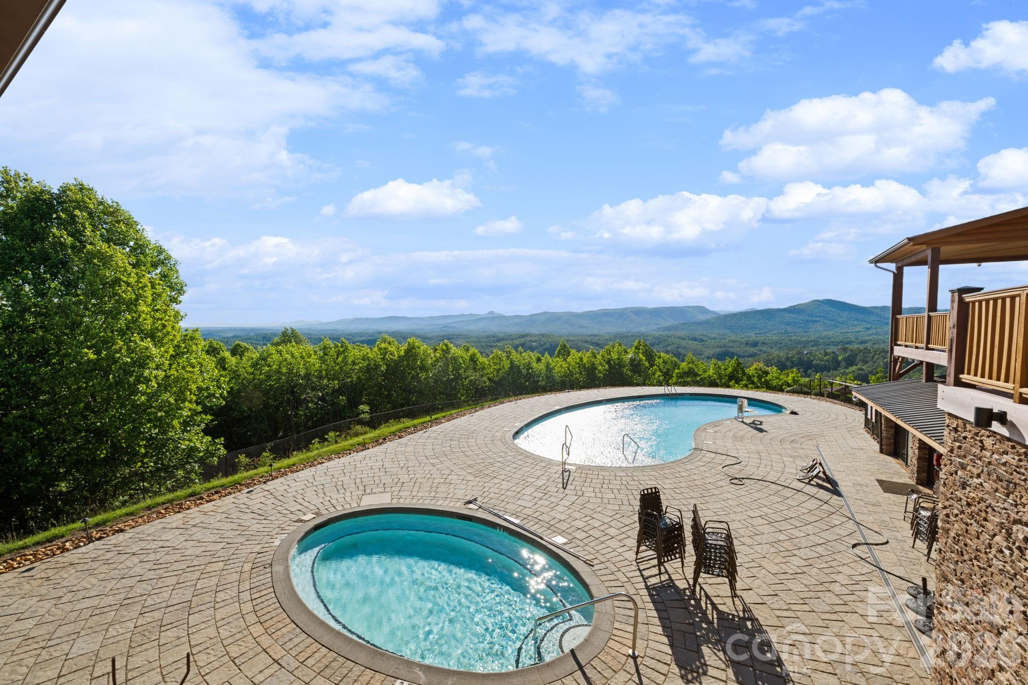2070 Thoroughbred Way Lenoir NC 28645