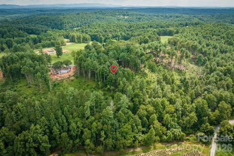 2070 Thoroughbred Way Lenoir NC 28645