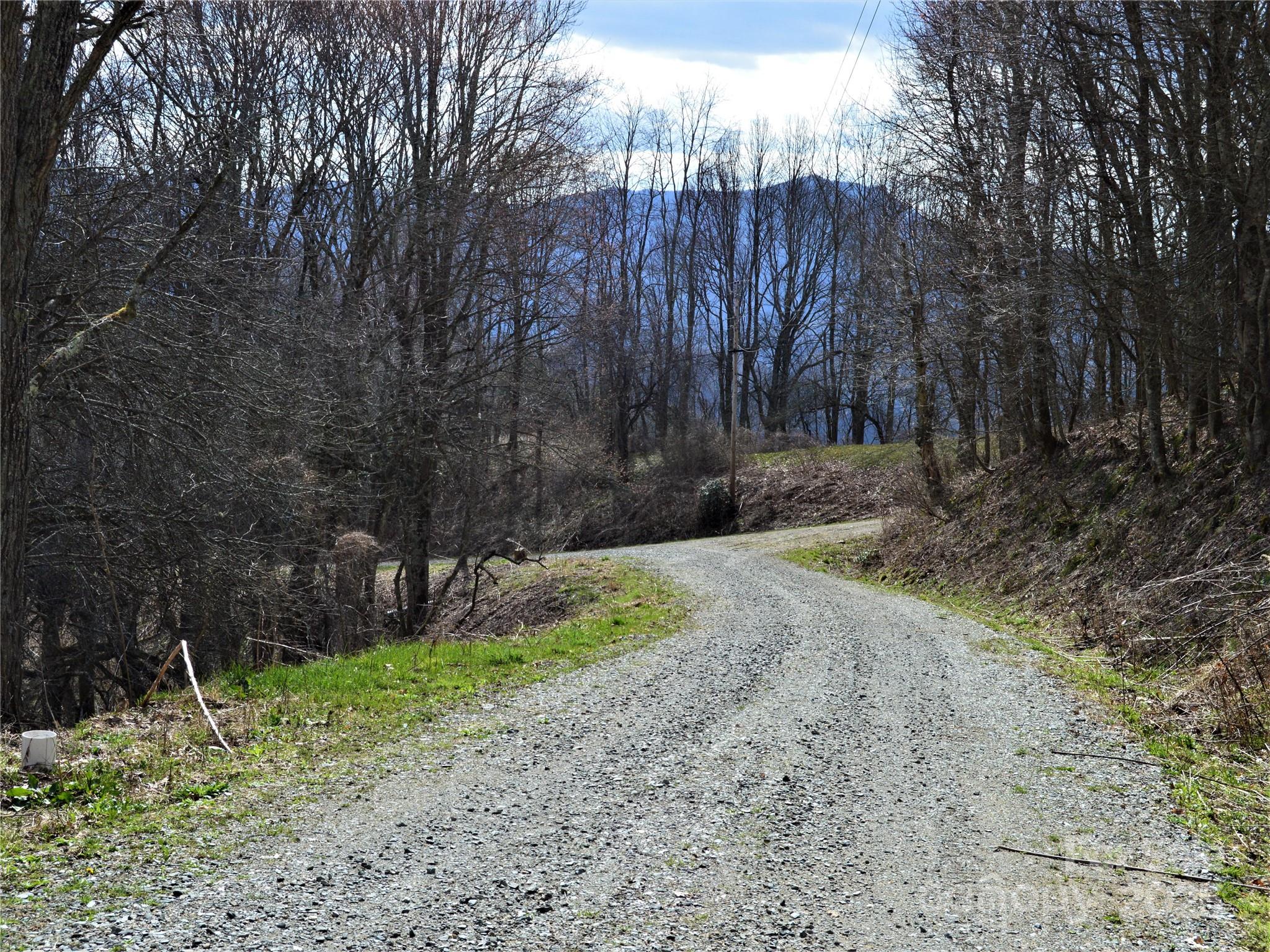 00 Hurricane Ridge Trace Clyde NC 28721