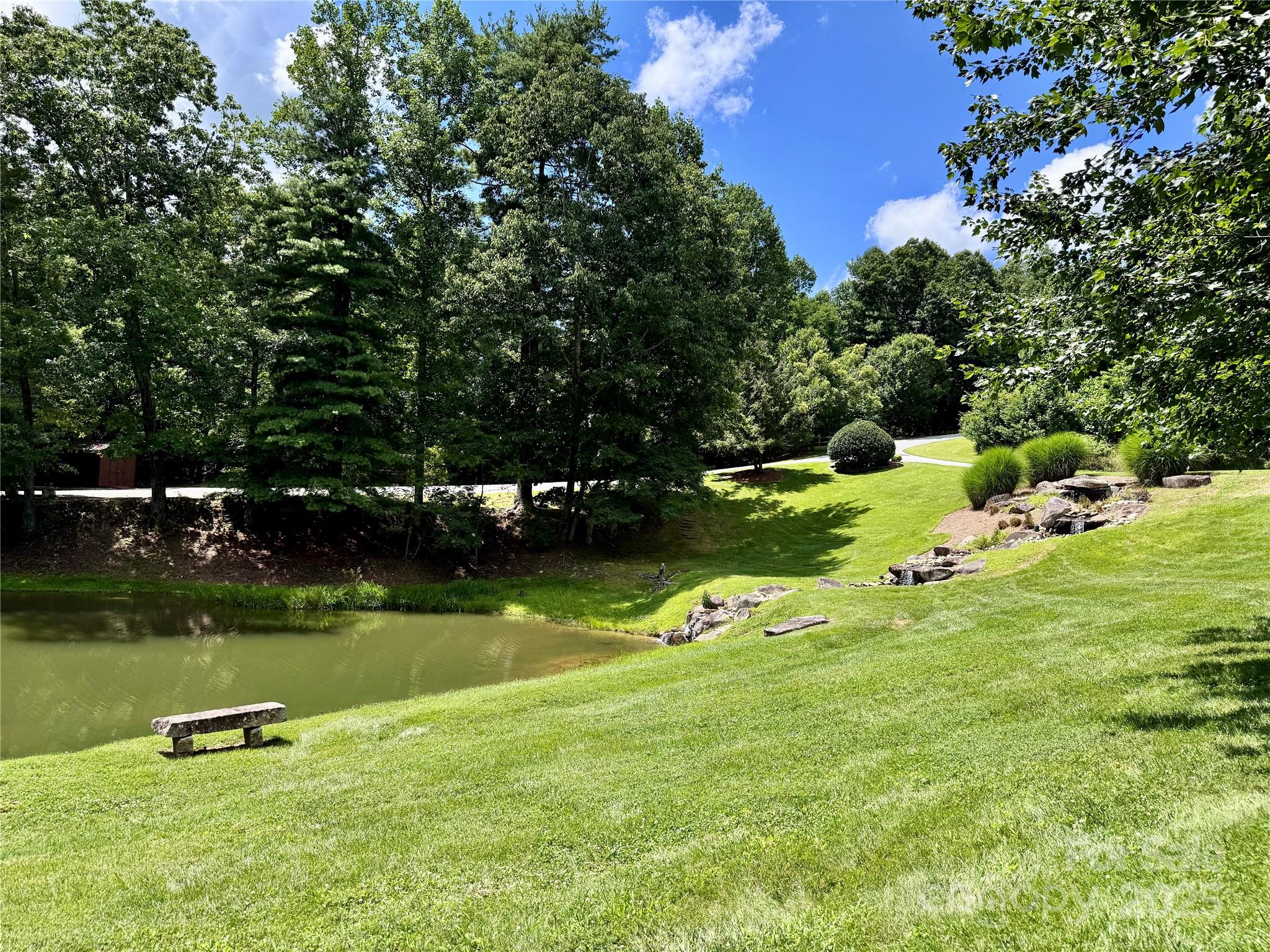 35 Ladys Fern Trail Hendersonville NC 28739