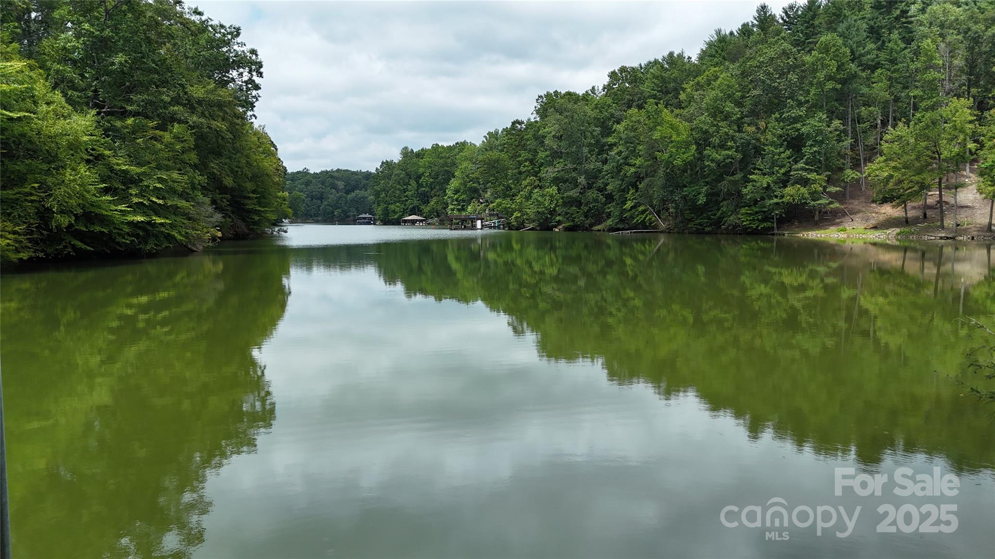 1559 Old Highway 10 Road E Marion NC 28752