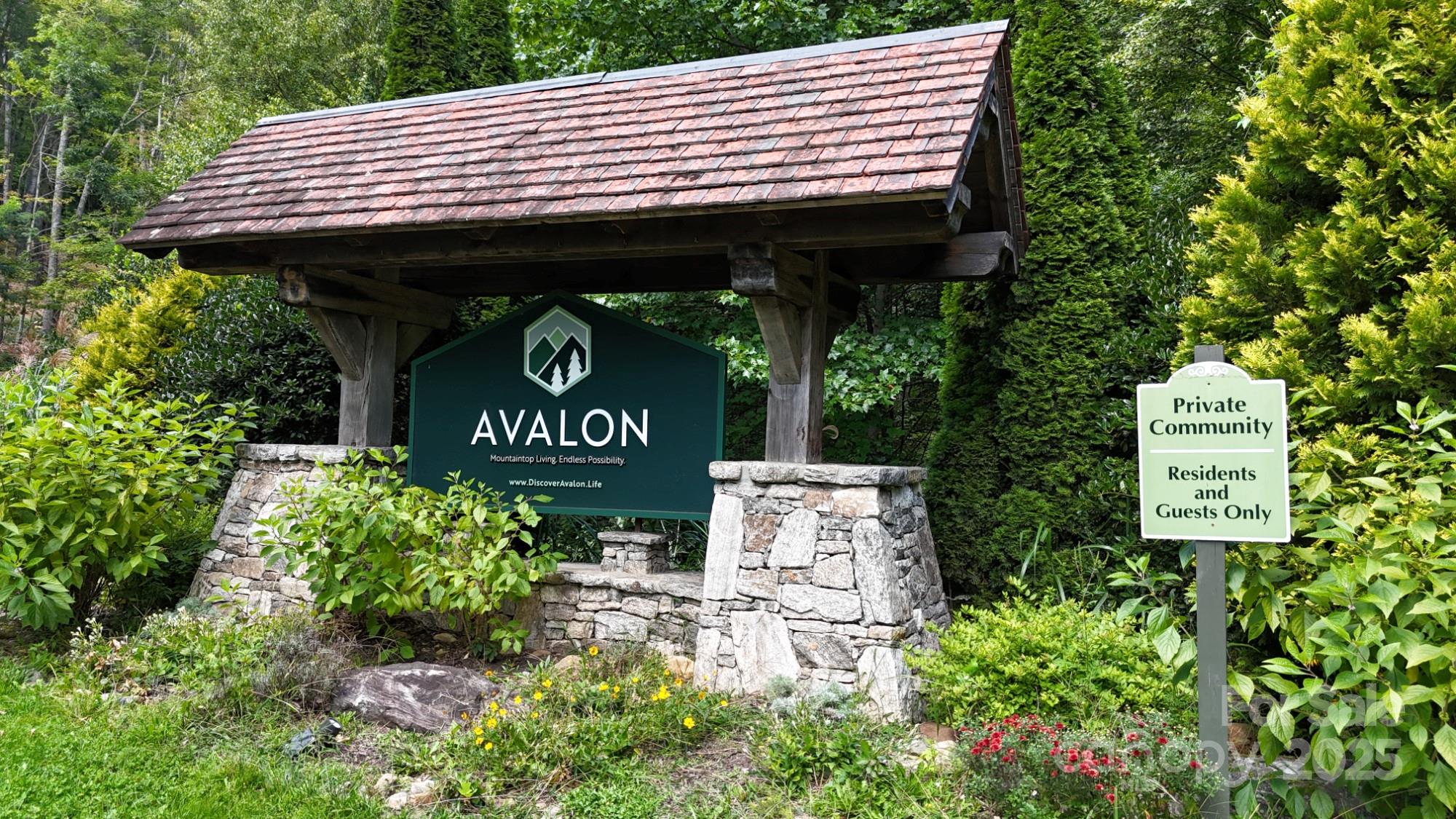 2222 Sleepy Hollow Drive Waynesville NC 28785