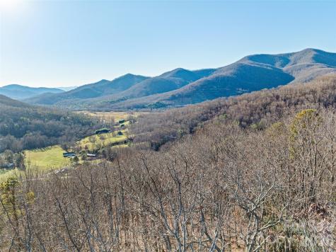 9999 North Fork Road Black Mountain NC 28711