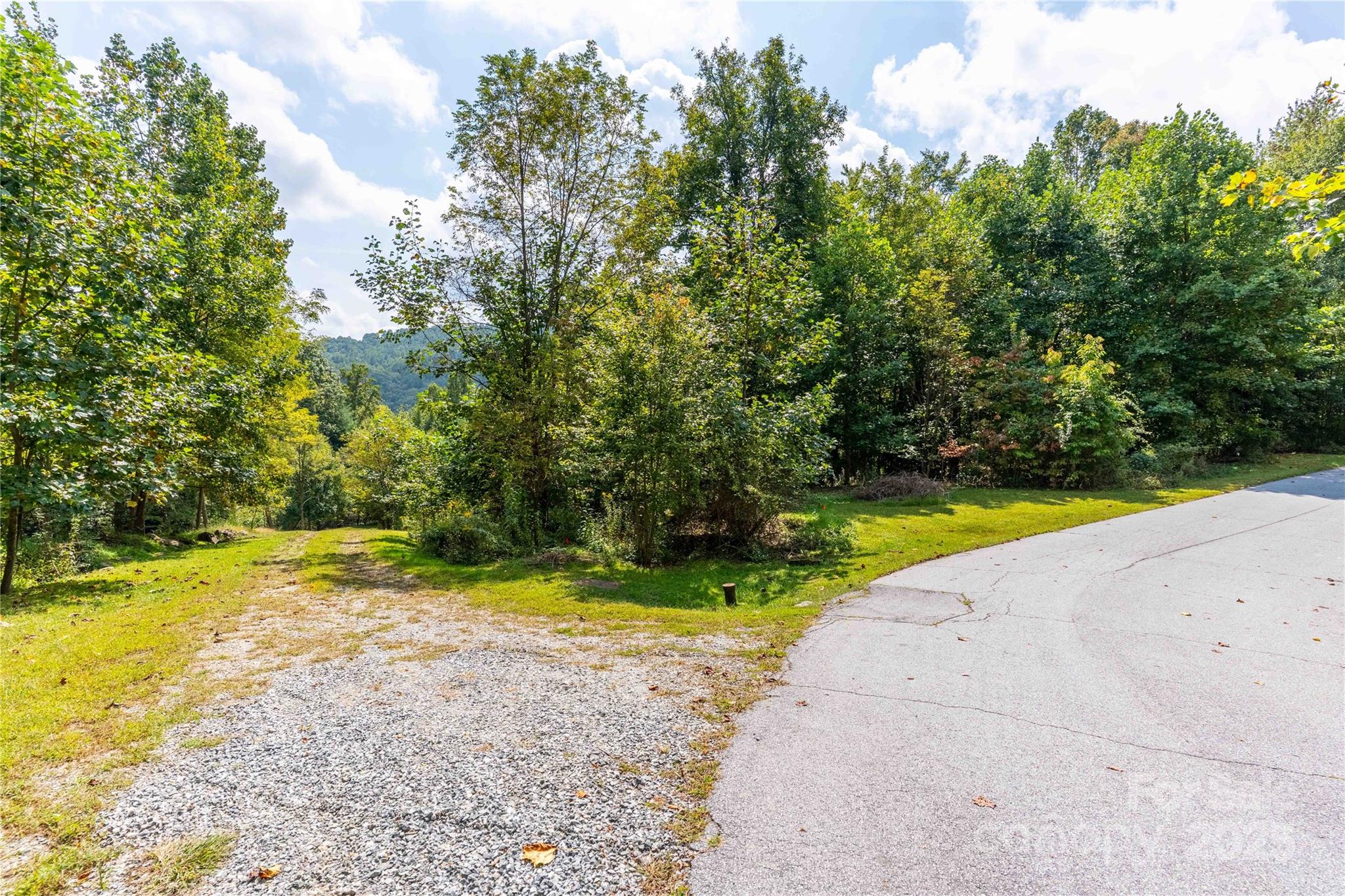 1043 Somersby Parkway Hendersonville NC 28739