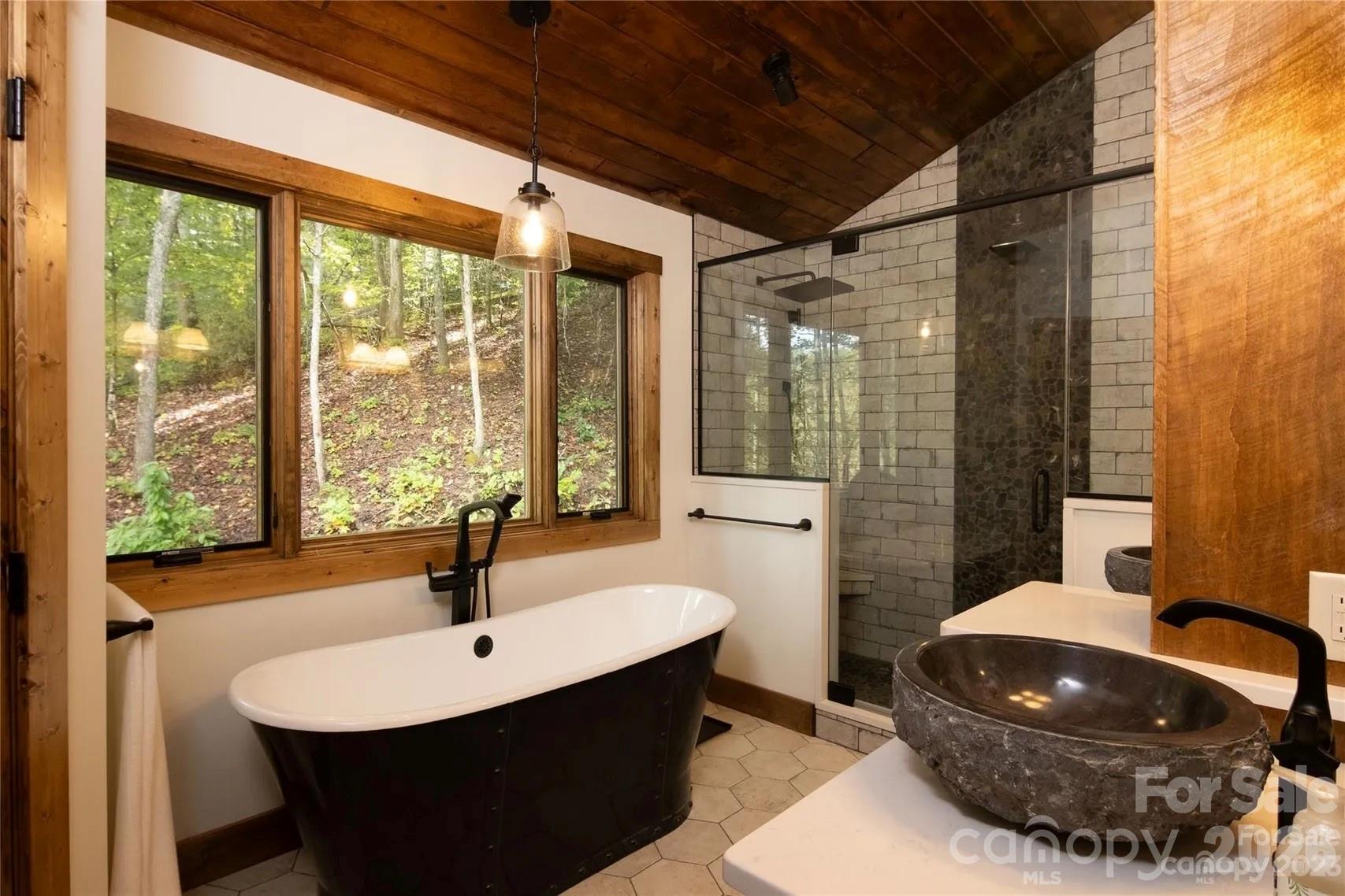 2108 River Hill Road Murphy NC 28906