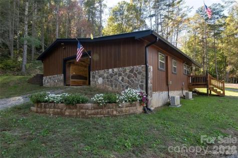 2108 River Hill Road Murphy NC 28906