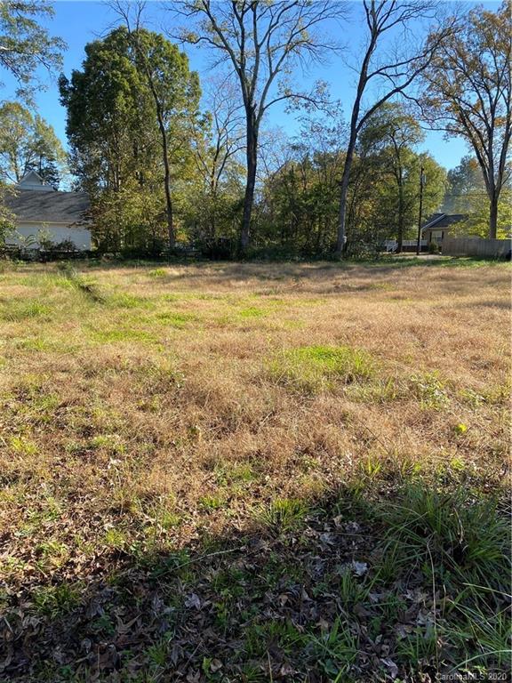 6250 Kings Drive Harrisburg NC 28075