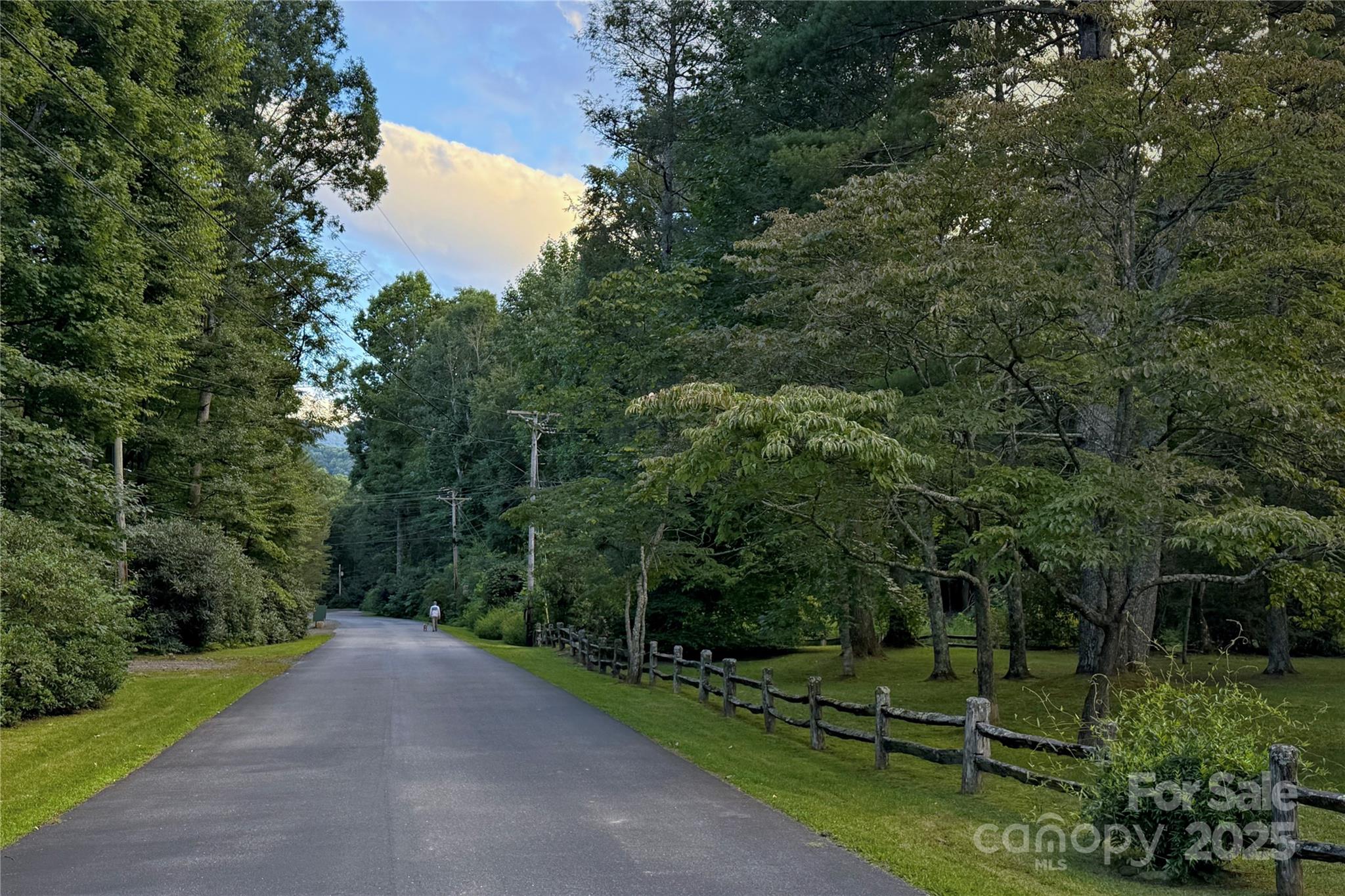 124 Sweetwater Ridge Burnsville NC 28714