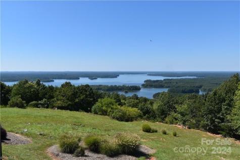 635 Rocky Cove Lane Denton NC 27239