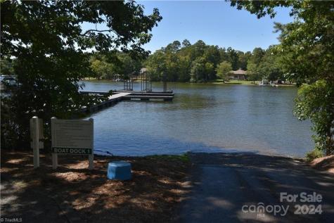 635 Rocky Cove Lane Denton NC 27239