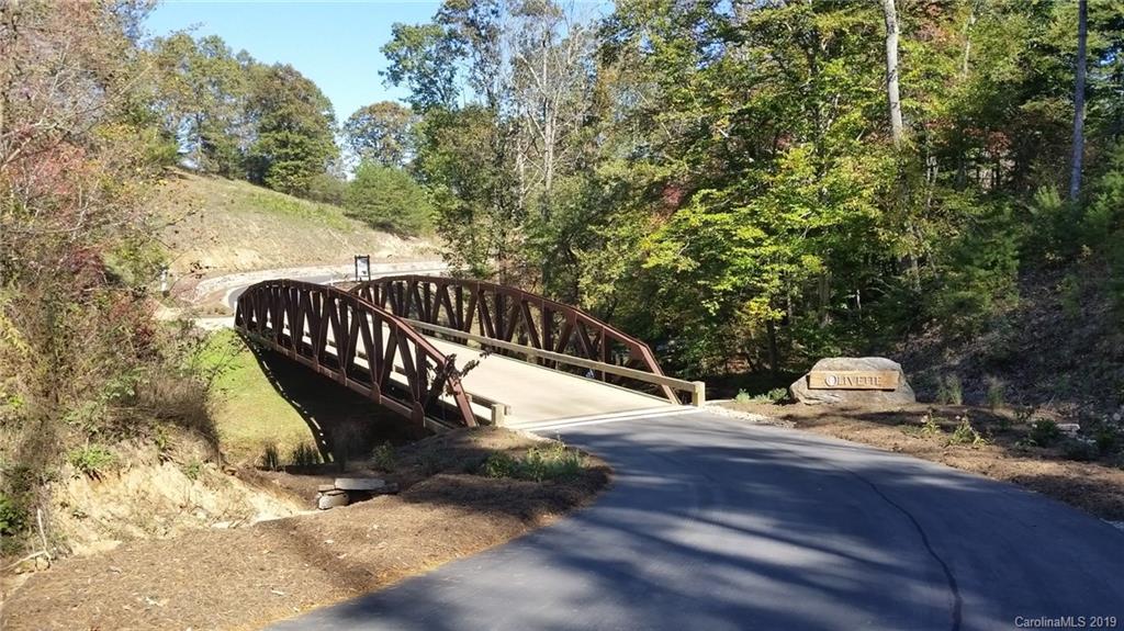 30 River Run Asheville NC 28804