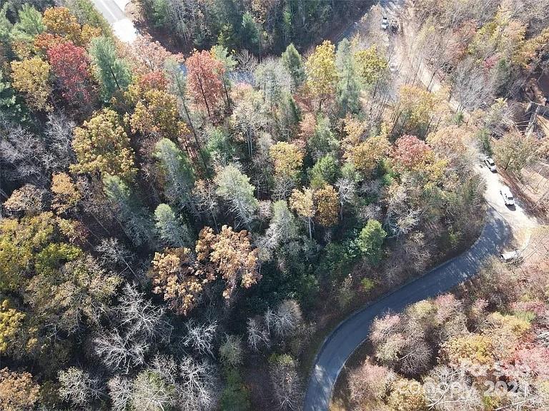 152 Dockside Drive Nebo NC 28761