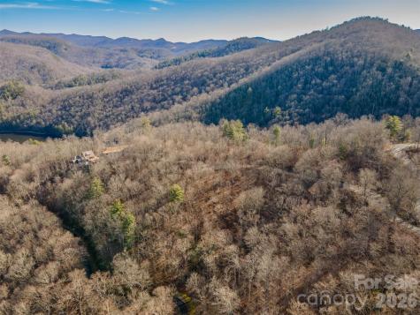 762 Scarlet Oak Road Tuckasegee NC 28783