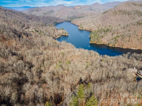 762 Scarlet Oak Road Tuckasegee NC 28783
