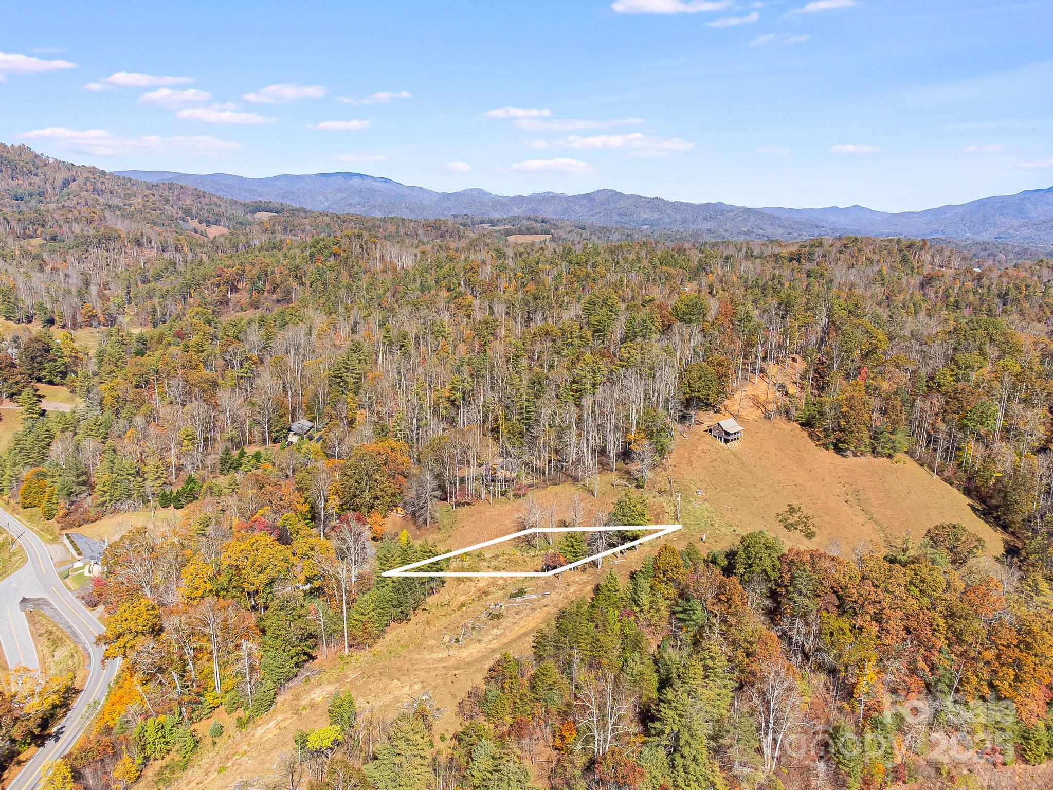 Tbd Day Book Drive Burnsville NC 28714