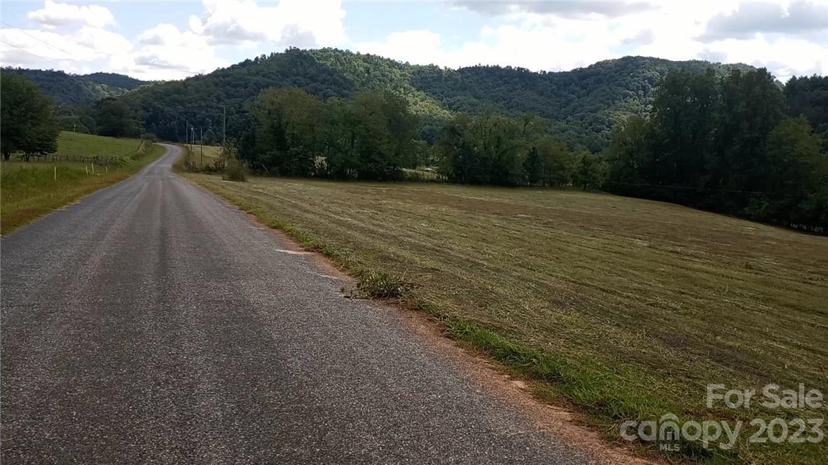 410 Plemmons Place Marion NC 28752