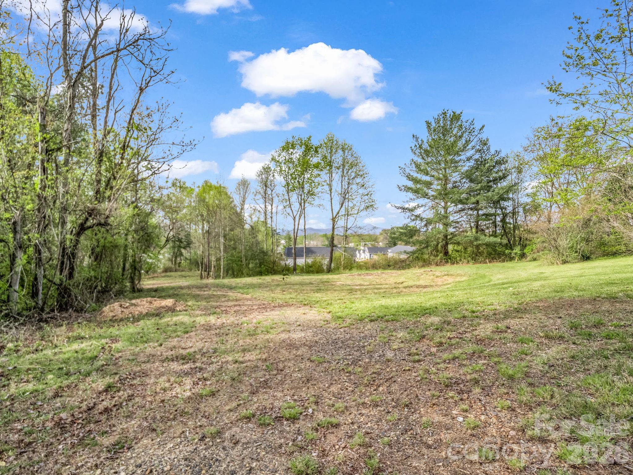 26 Adams Hill Road Asheville NC 28806