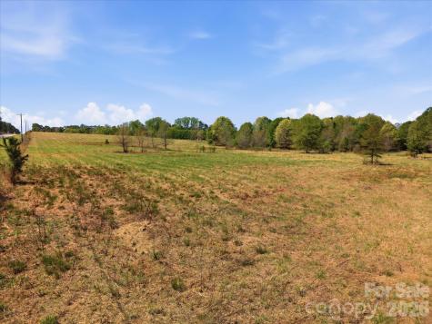 52 Mcmillan Road Cheraw SC 29520