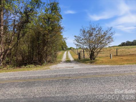 52 Mcmillan Road Cheraw SC 29520