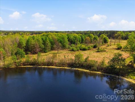 52 Mcmillan Road Cheraw SC 29520