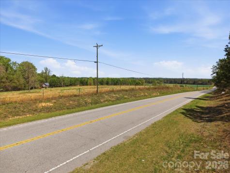 52 Mcmillan Road Cheraw SC 29520