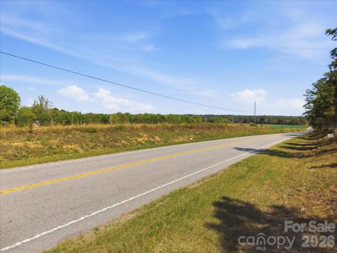 52 Mcmillan Road Cheraw SC 29520