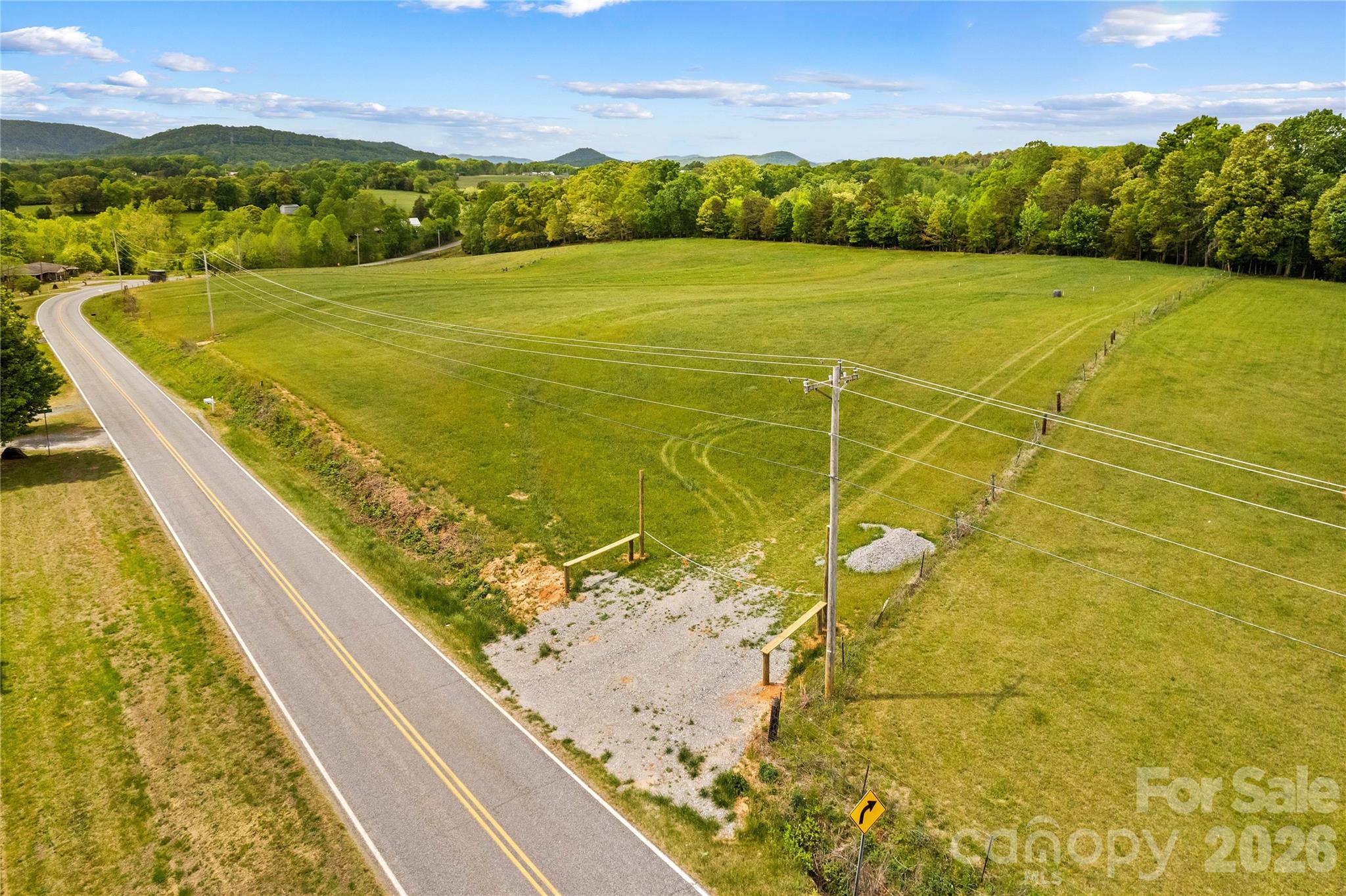 562 Mountain View Road Statesville NC 28625