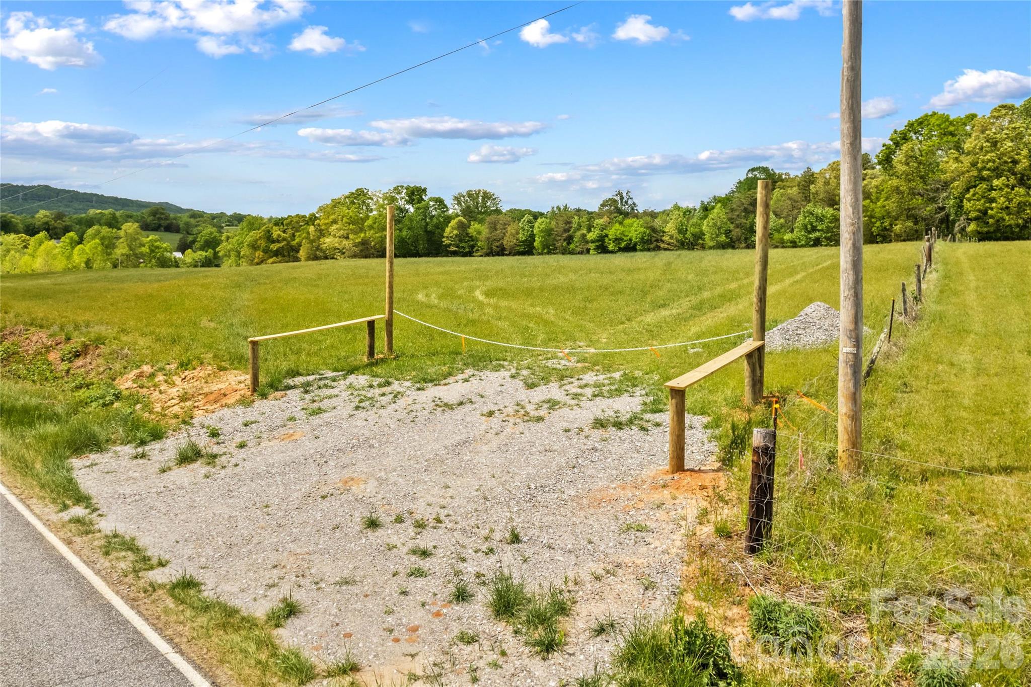 562 Mountain View Road Statesville NC 28625